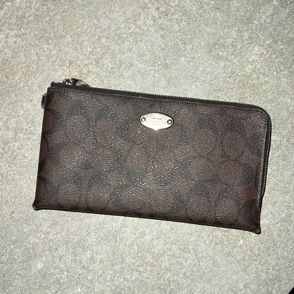 Coach wallet